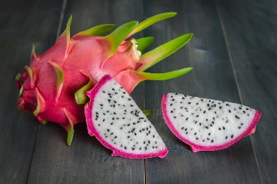 Picture of Bonsai Dragon Pitaya Fruit Seeds - 15 Pcs SeedS