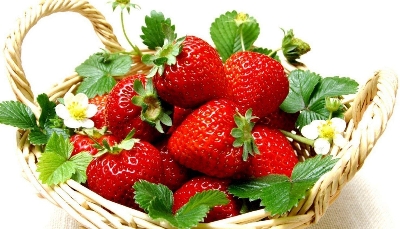 Picture of Gaint strawberry SeedS - 30 Pcs SeedS
