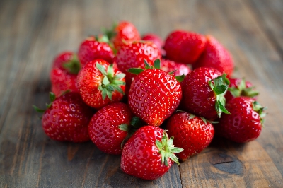 Picture of Hybrid Sweet Red Strawberry Plant Seeds - 30+Seeds