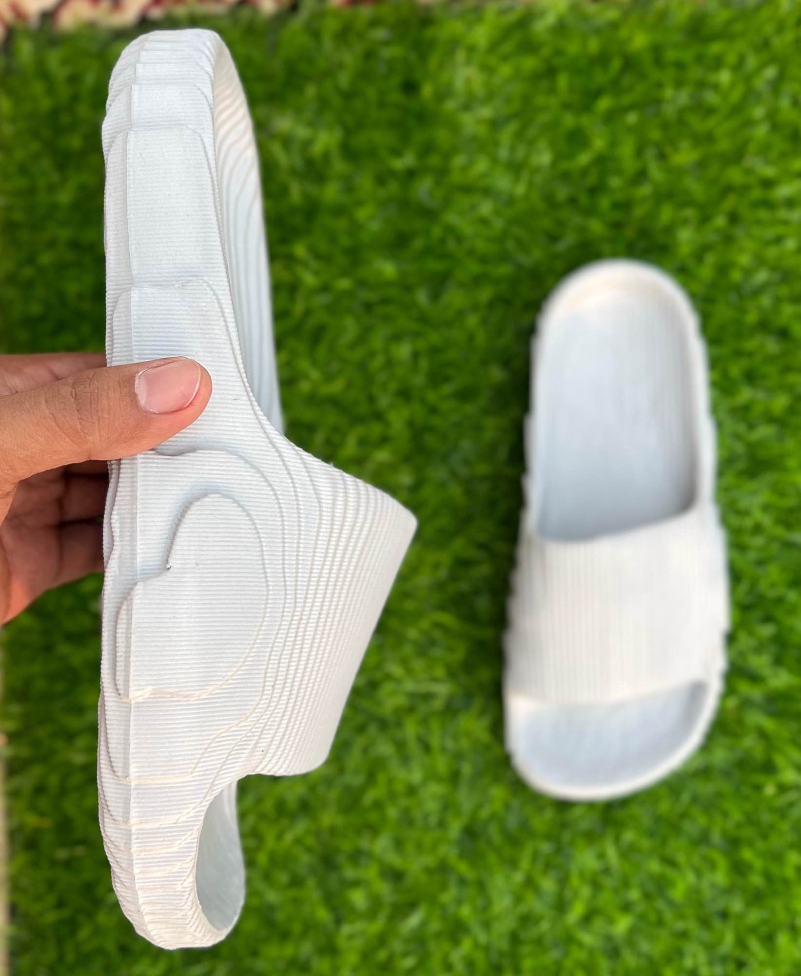 Picture of Indispensable -Quality And Durablity -New Fashionable Adilette Textured Slip-on Slide Slippers Sandals for Men- Innovative