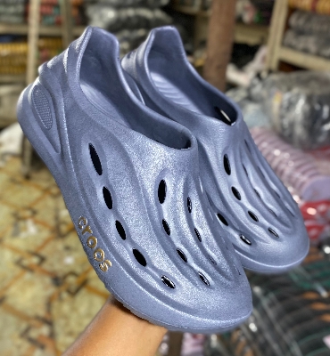 Picture of New Comfortable Summer Couple Hole Crocs SuperClogs Outdoor Beach Shoes Soft-Soled Non-Slip Breathable Sandals for Men