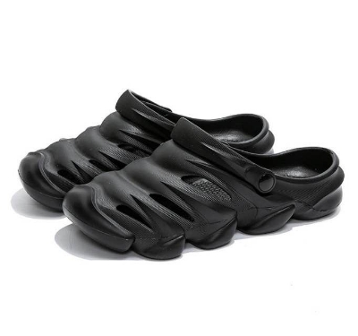 Picture of New Casual Super Comfortable Soft Hollow-out Clogs Breathable Non-Slip Outdoor Half Shoes Sandals for Men