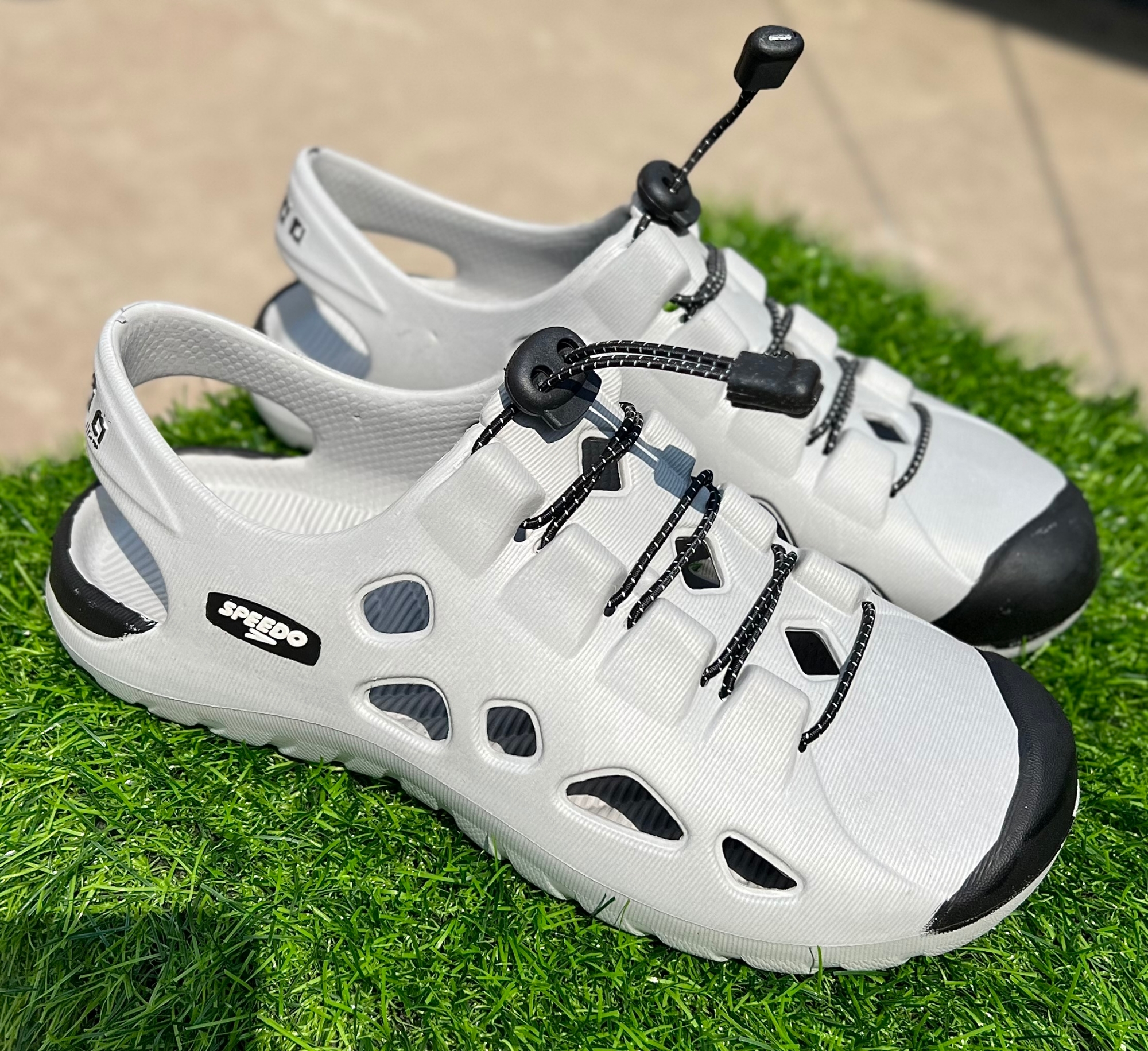 Picture of Mens New EVA Adjustable Closed Toe LightWeight Casual Shoe Sandals