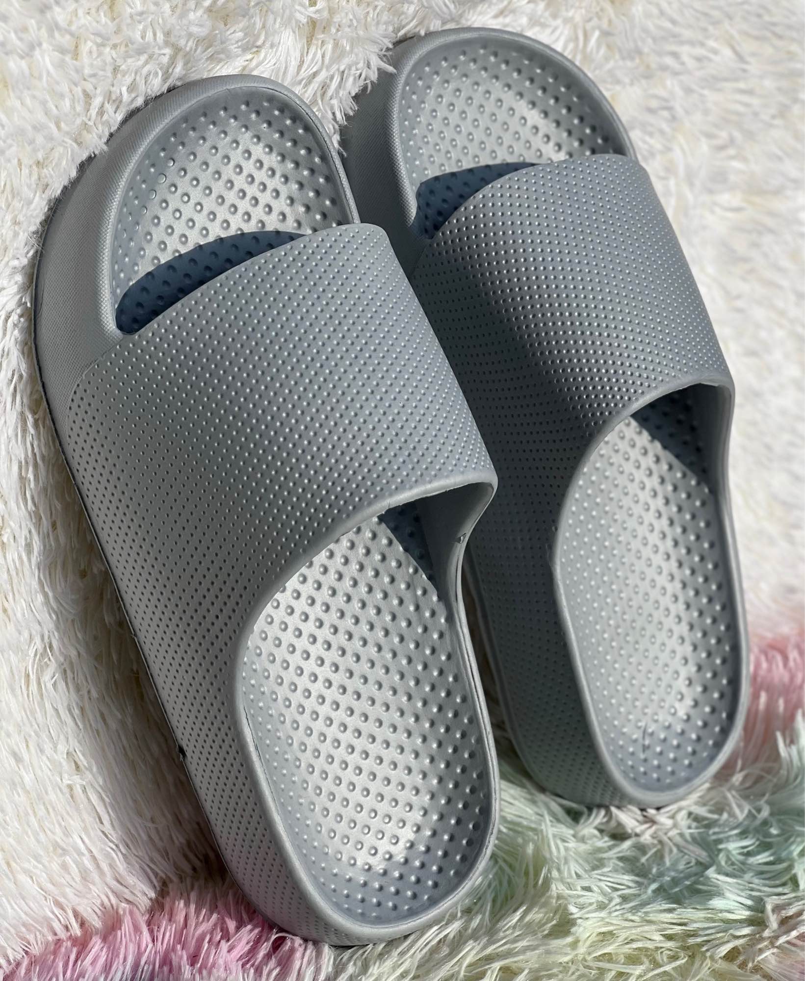 Picture of New Super Premium Thick Cushioned Sole Long Lasting Comfortable High Quality EVA Pillow Slides Sandals for Mens