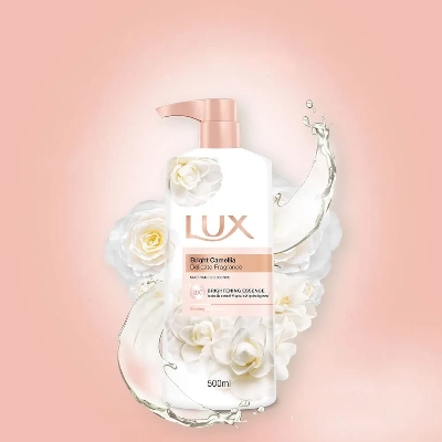Picture of International Thailand product Lux Bright Camellia Delicate Fragrance Brightening Essence Body wash For used male/female 500 Ml