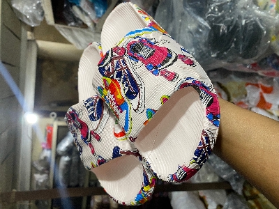 Picture of Mens New Fashionable Trendy Printed Adilette Textured Slip-on Slide Slippers Sandals