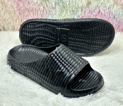 Picture of Mens New Fashionable Unique Textured Slip-on Slider Slipper Sandals