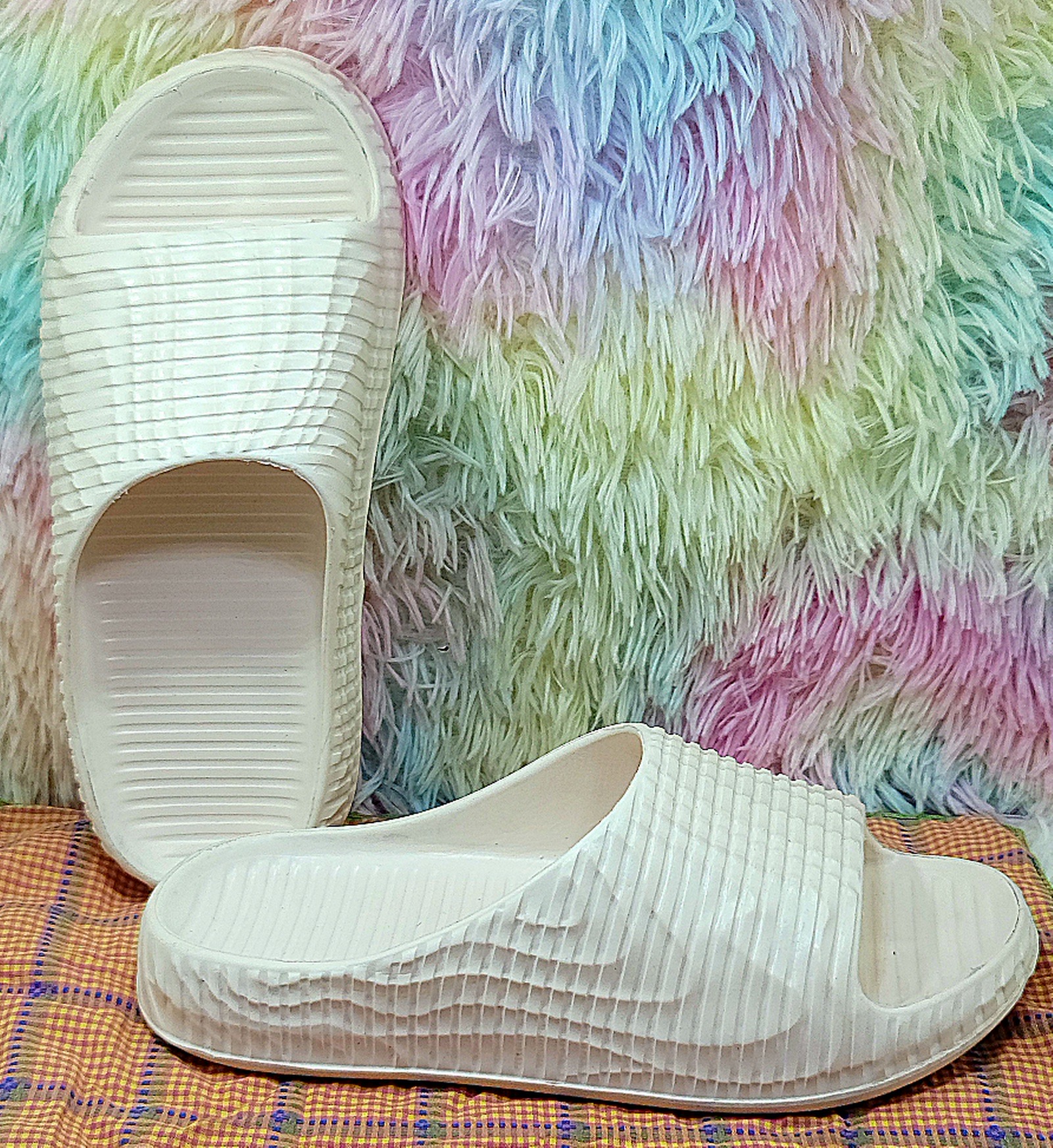 Picture of Mens New Fashionable Unique Textured Slip-on Slider Slipper Sandals