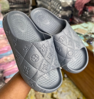 Picture of Mens New LV Print Eva Rubber Slides for Men