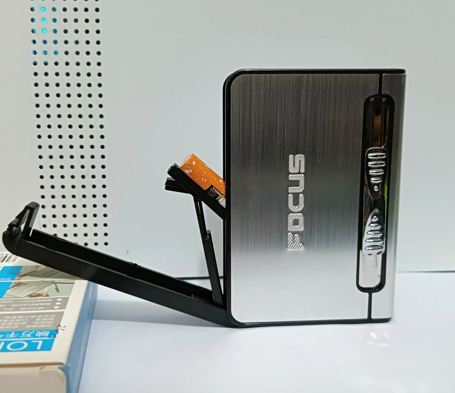 Picture of Focus cigaratte box dispenser with lighter 10 pcs capacity