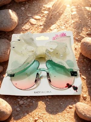 Picture of Children's Headband Sunglasses Sets Bow Hairband With Cartoon Bear Glasses