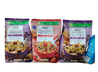 Picture of Tesco Fruit & Nut or Strawberry Granola Wholegrain Oats 1Kg Pack, Made in UK
