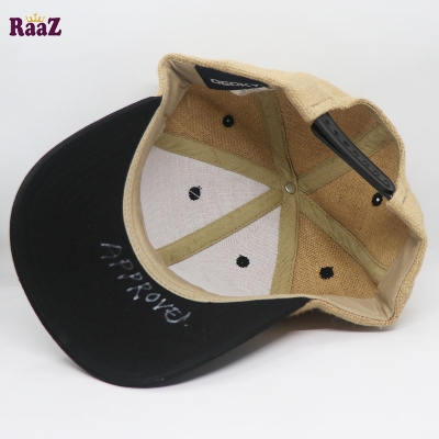 Picture of Black Off White Two Tone Decky 6 Panel Premium Export Curved Snapback Cap