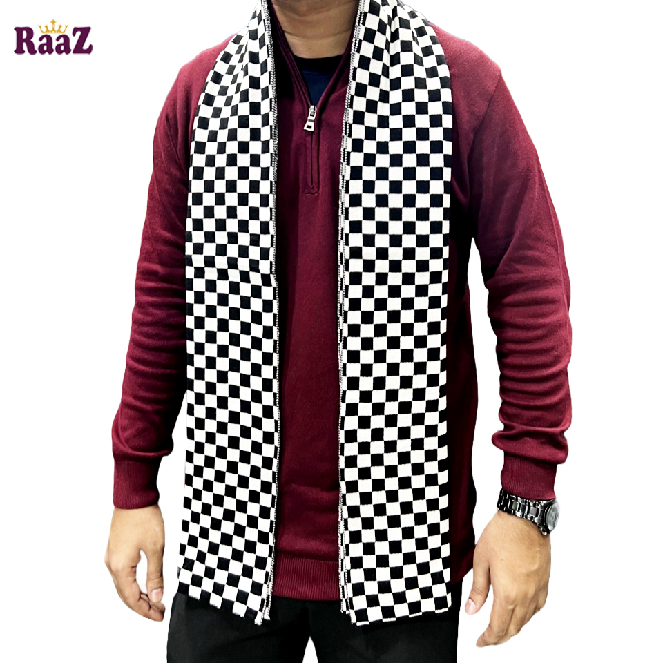 Picture of Black And White Trendy Check Stylish Fashion Soft Scarf, Men's And Women' Woolen Winter Muffler