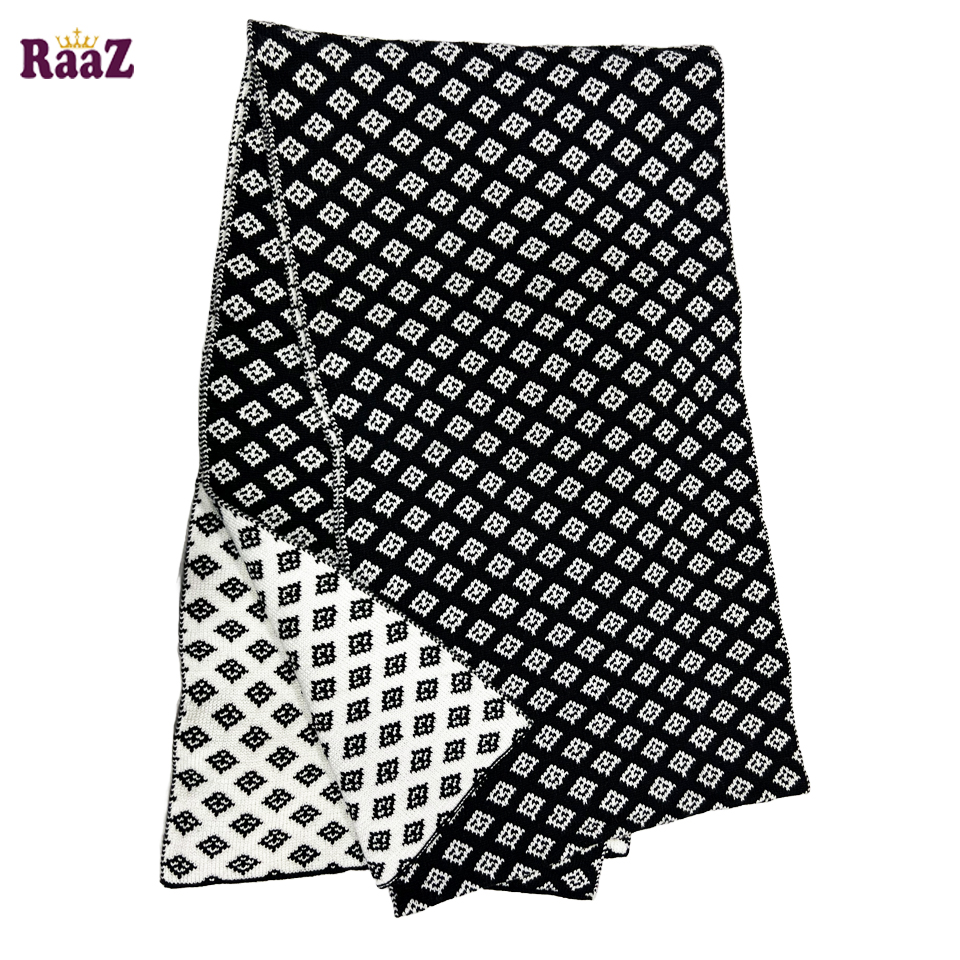 Picture of Black And White 2 in 1 Color Trendy Stylish Fashion Soft Scarf, Men's And Women' Woolen Winter Muffler