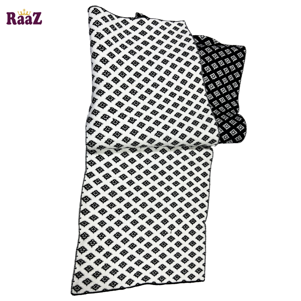 Picture of Black And White 2 in 1 Color Trendy Stylish Fashion Soft Scarf, Men's And Women' Woolen Winter Muffler