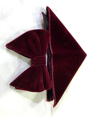 Picture of Velvet Bow Tie And Pocket Square Set For Men (Purple)