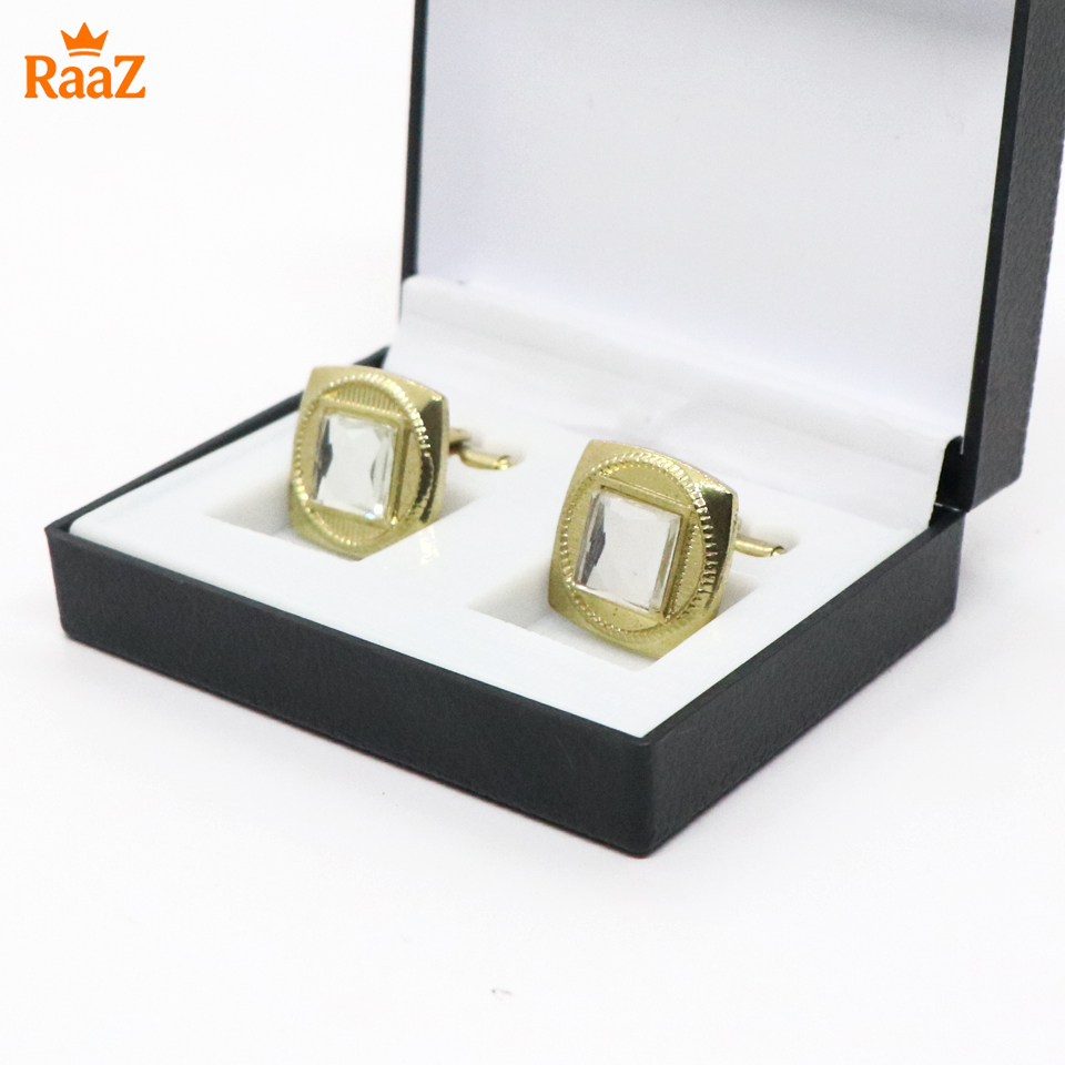 Picture of Mirror Gold Emerald Spark Classic Cufflink For Men