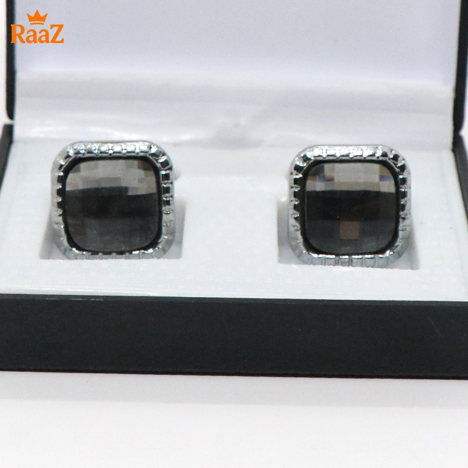Picture of Full Silver Emerald Spark Classic Cufflink For Men