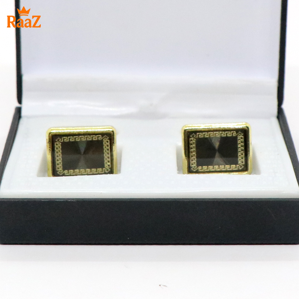 Picture of golden Black Floral Crest Antique Cufflink For Men