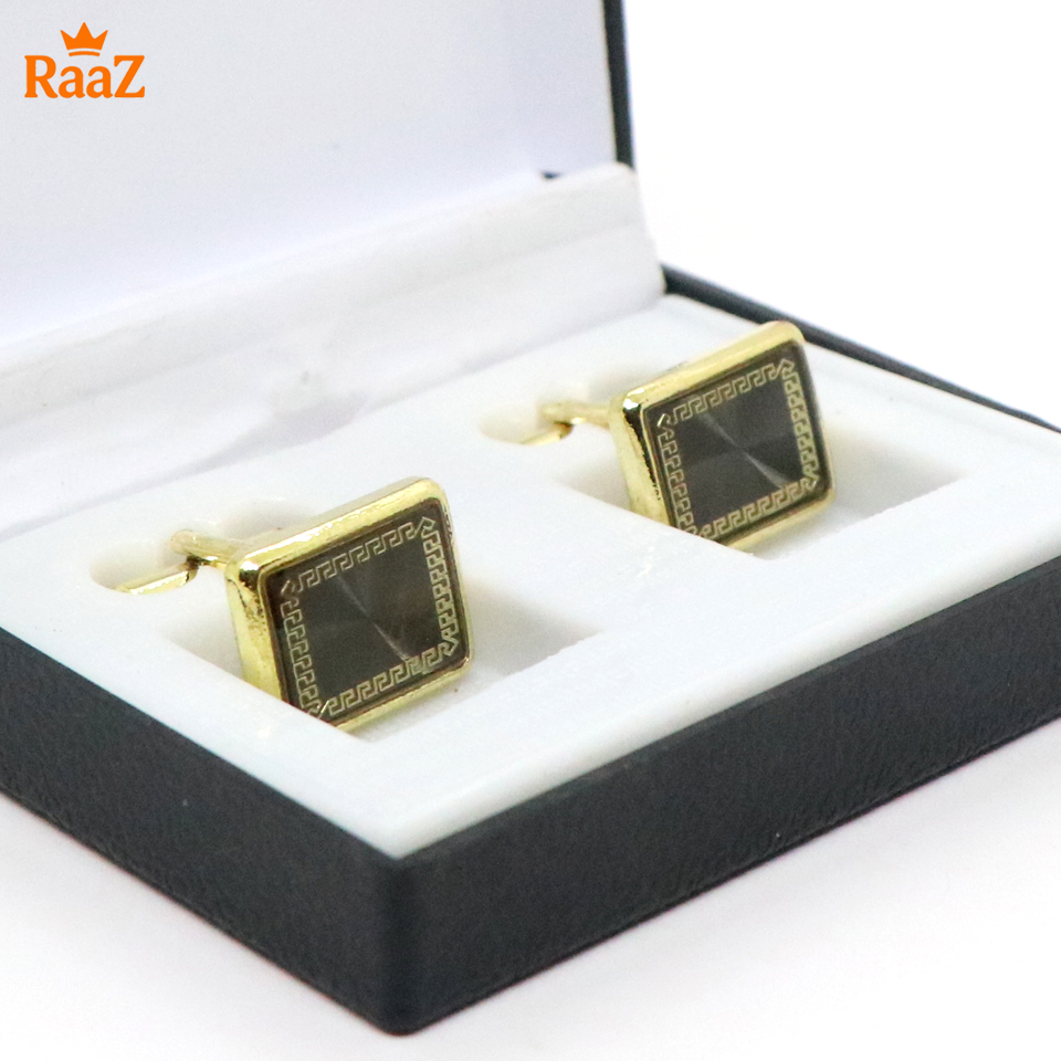 Picture of golden Black Floral Crest Antique Cufflink For Men