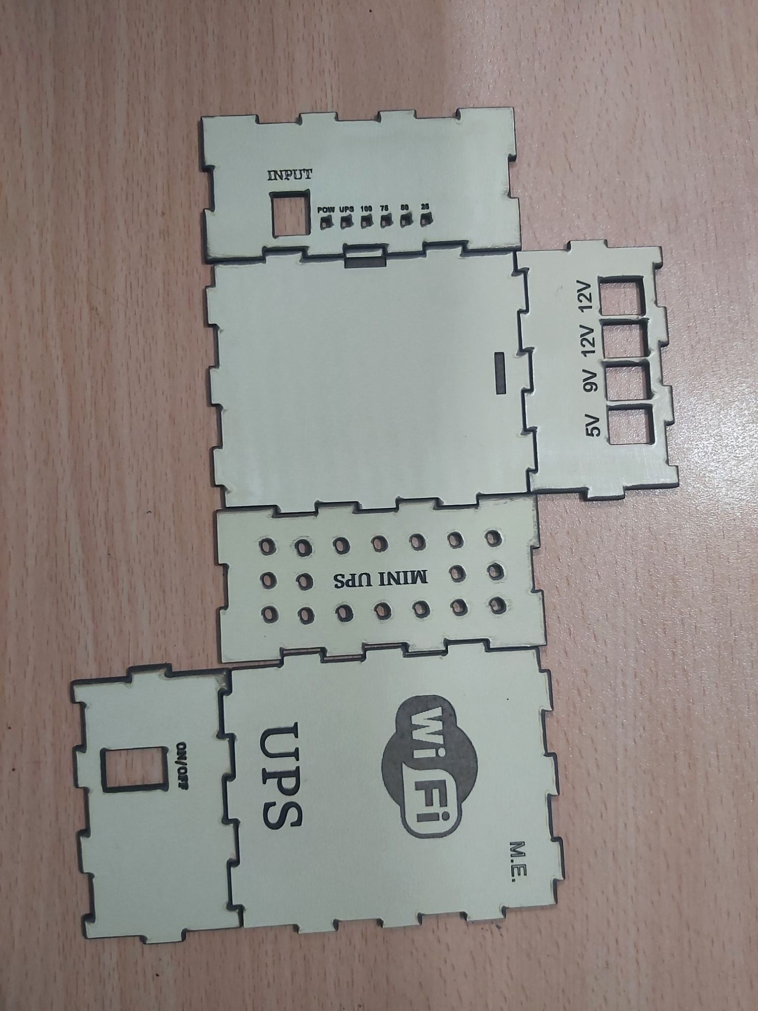 Picture of Mini UPS Router Box