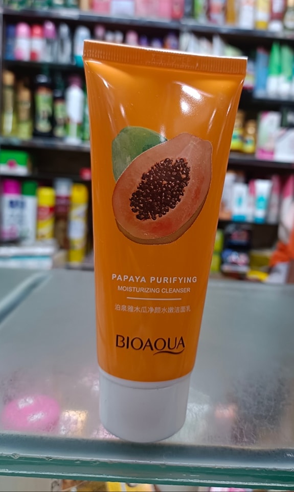 Picture of BIOAQUA Papaya Cleansing Face Wash – Papaya Extract Brightening Deep Cleanser – Anti Acne & Dark Spot Remover – 100g
