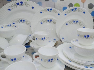 Picture of 126 Pcs Pyrex Opal Glassware White Oven Save Dinner Set - Dinner Set