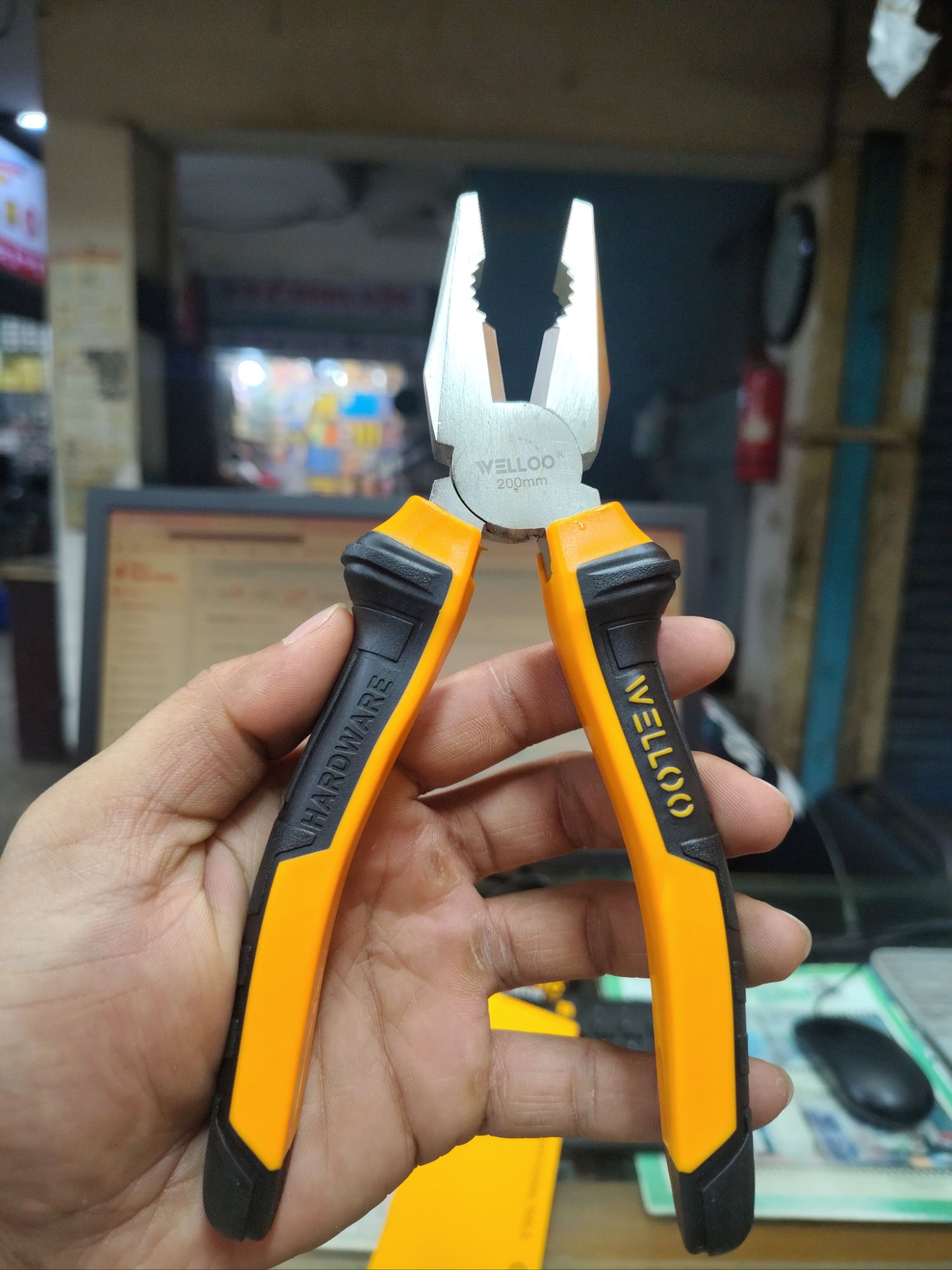 Picture of 🔧 WELLOO 8-Inch Combination Pliers | Heavy Duty Multi-Purpose Hand Tool – HCP18200