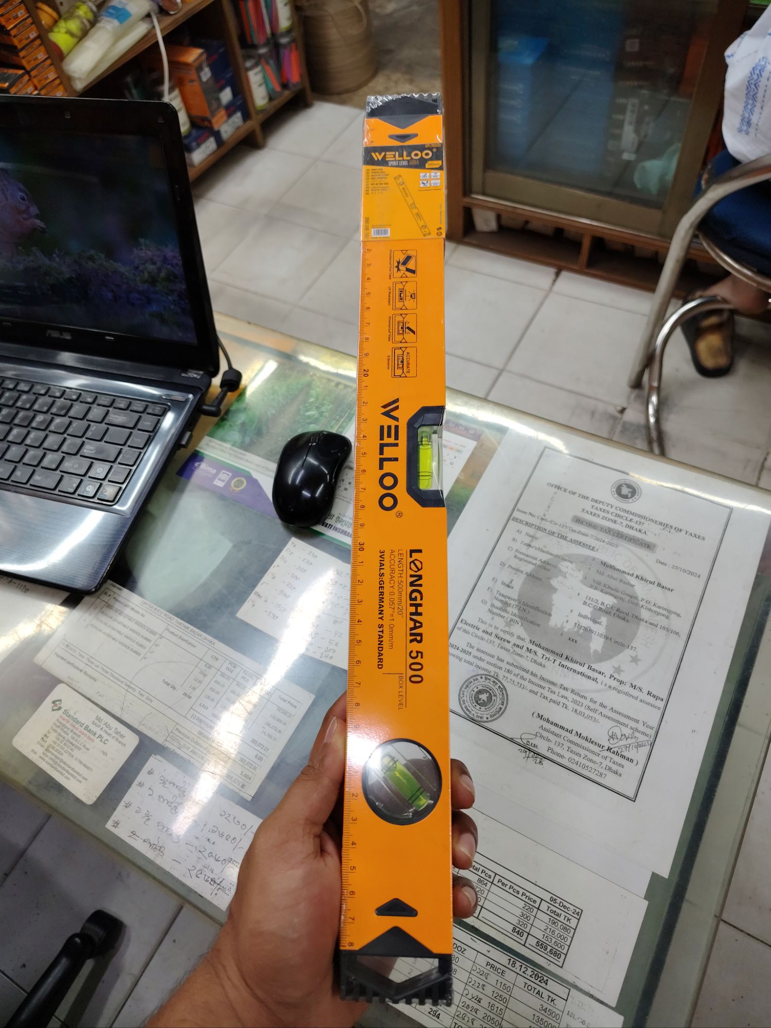 Picture of 📏🛠️ WELLOO 24-Inch Magnetic Spirit Level | Professional Alignment & Measuring Tool – SPL6060