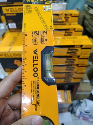 Picture of WELLOO 12" Inch Magnetic Spirit Level SPL6030 🛠️📏