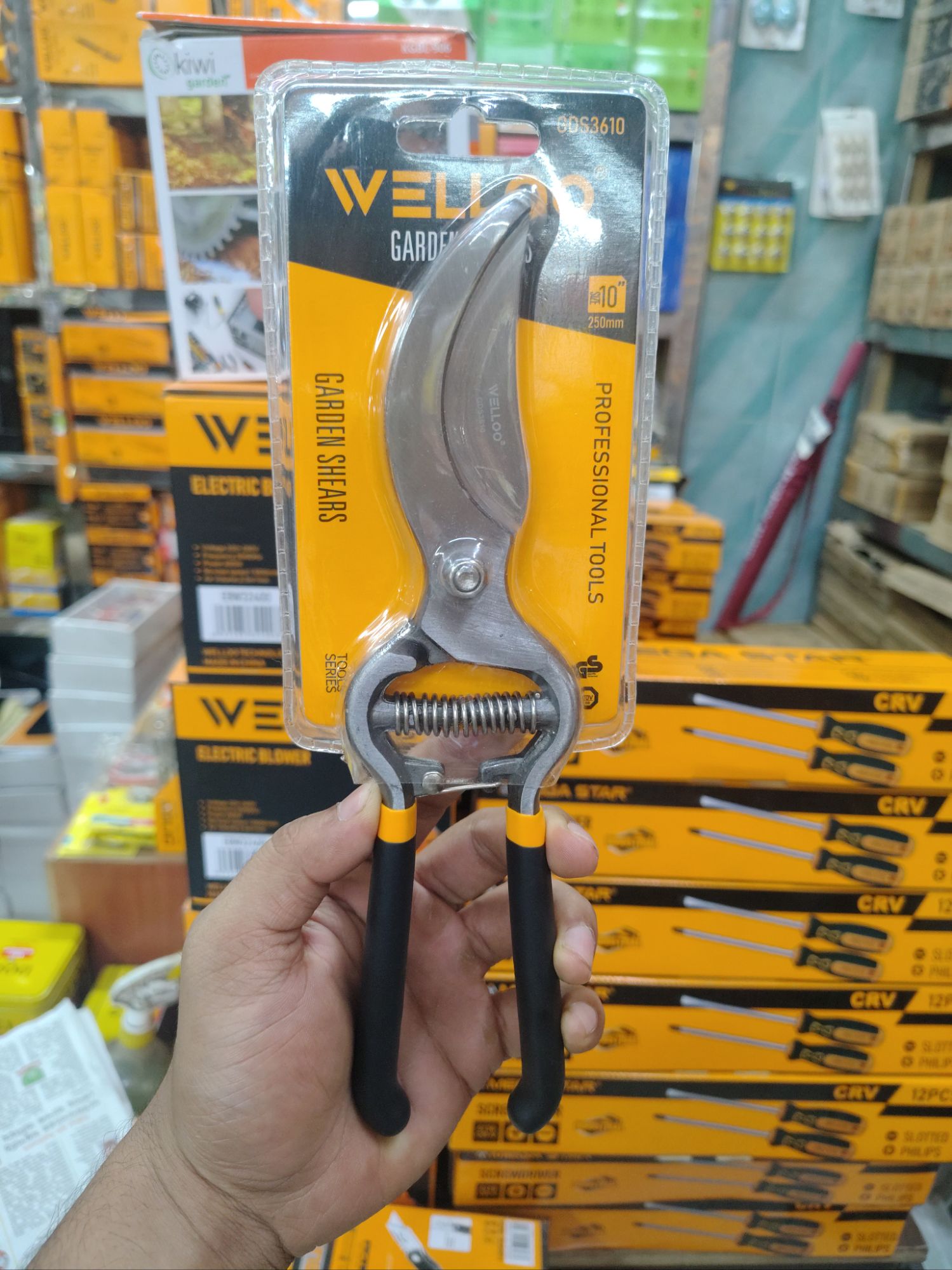 Picture of WELLOO 10" Inch Garden Shears,Tree branch Cutter GDS3608