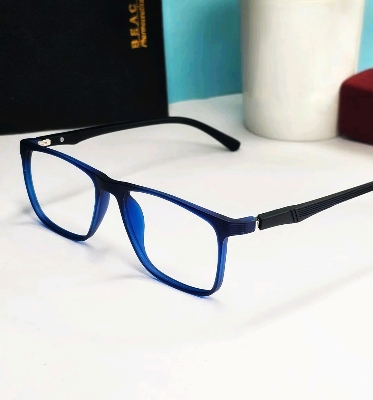 Picture of New Lightweight eyewear eyeglass Frame For men < new tr-90 square Frame