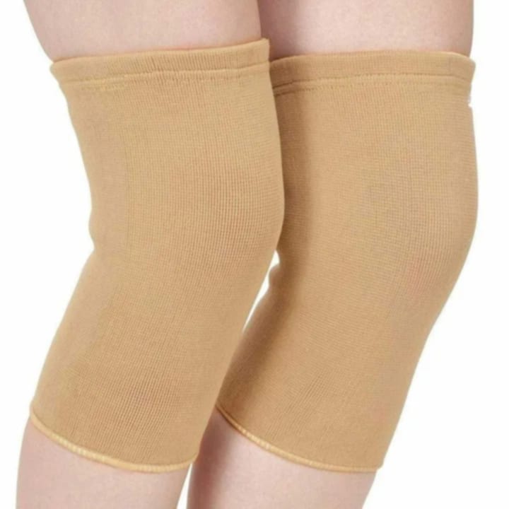 Picture of Knee cap/knee support for man and women.