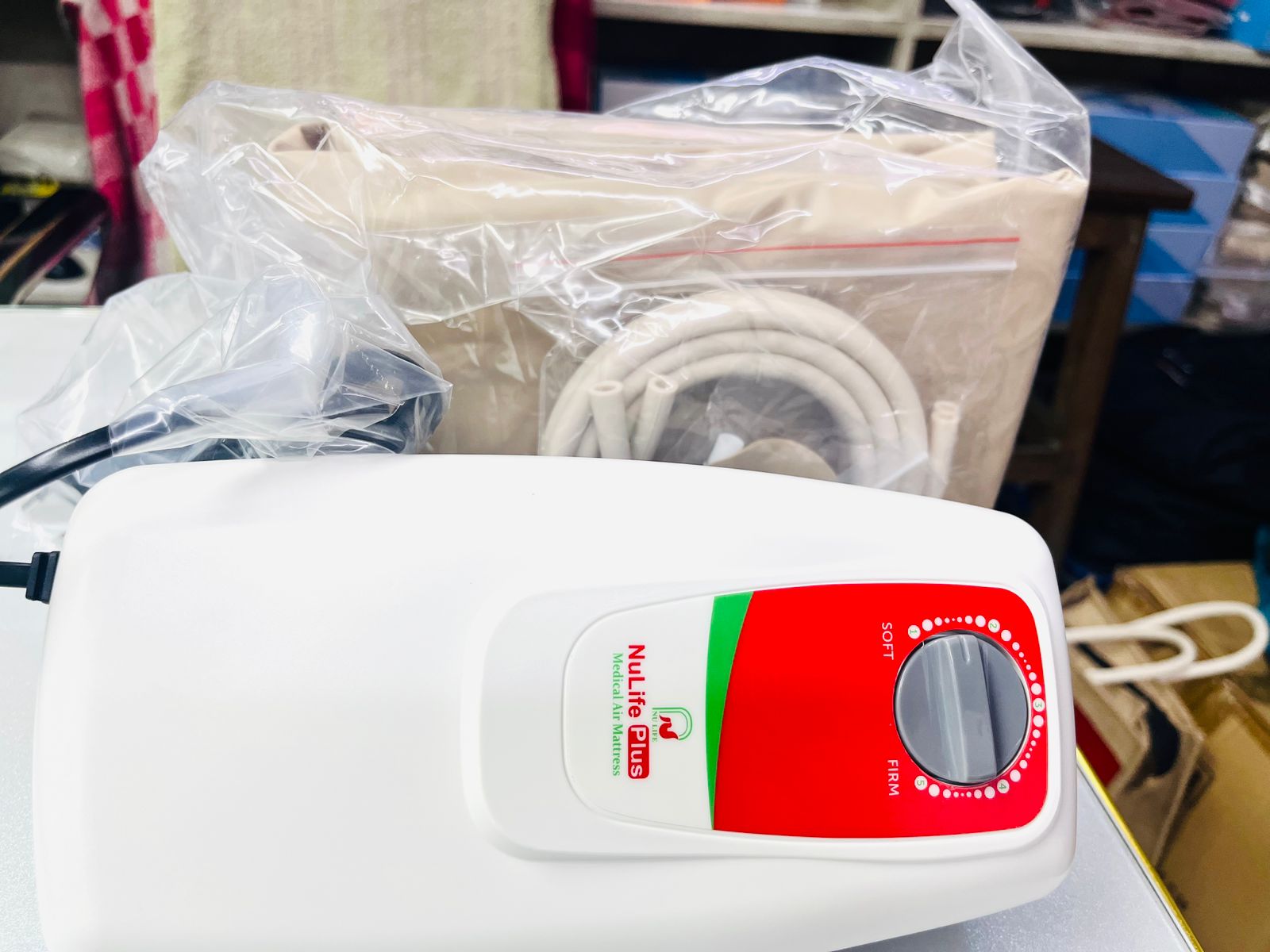 Picture of Anti-Bedsore Medical Bed Air Bubble Mattress With Adjustable Pump System