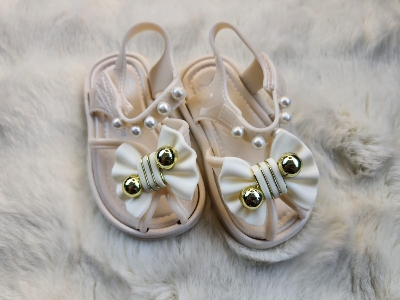 Picture of Butterfly Pearl shoe