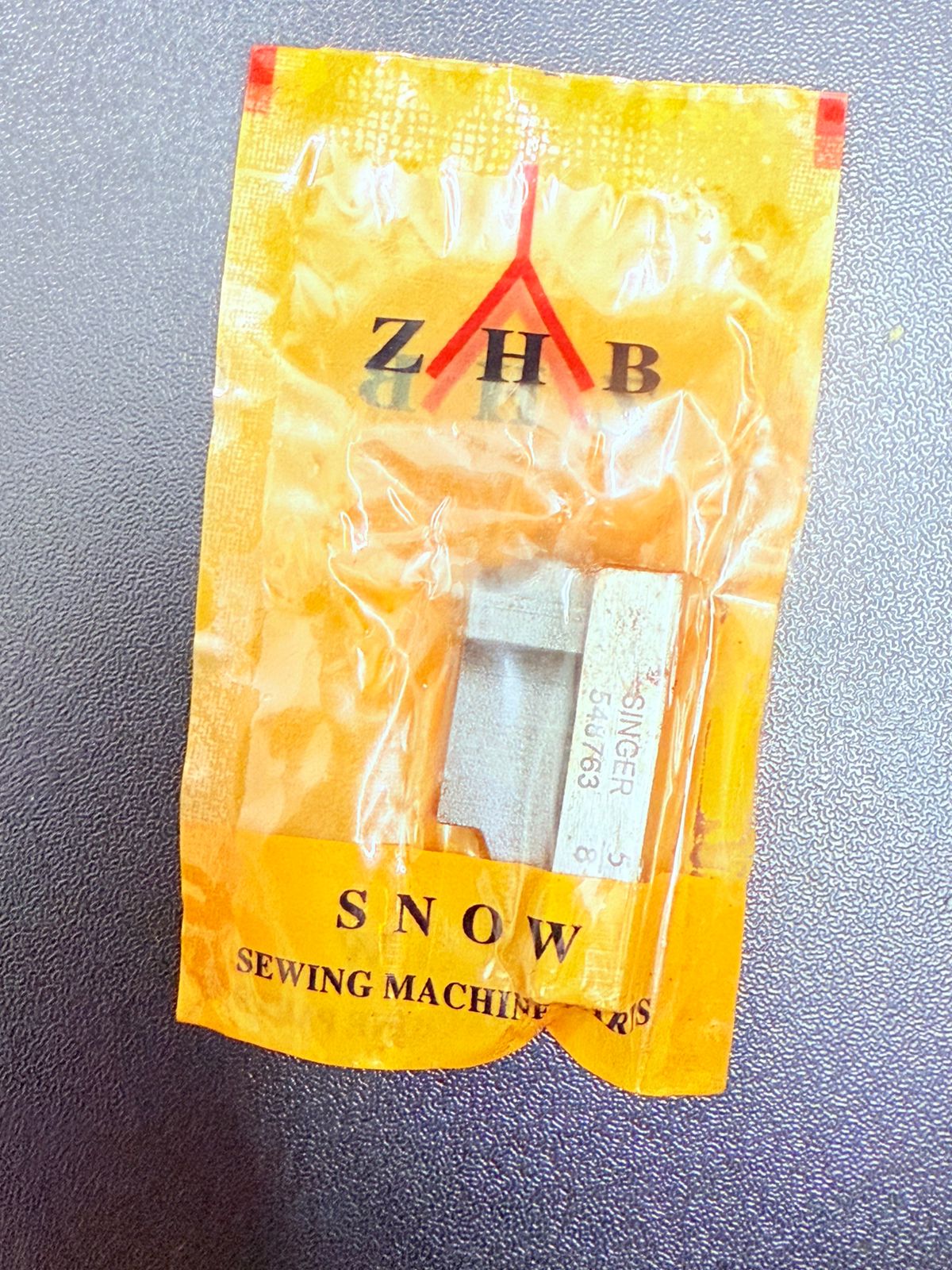 Picture of Magnetic Seam Guide Straight Edges Tool