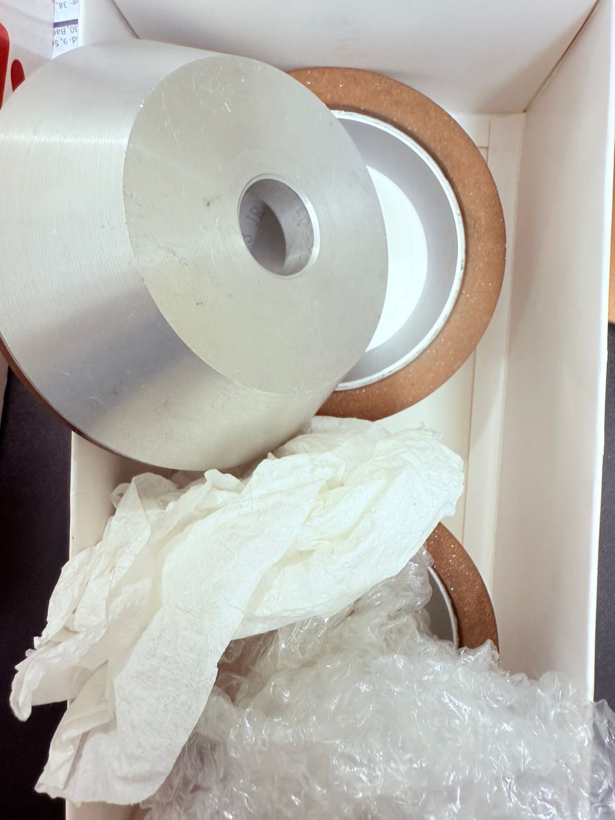 Picture of Bw 100 x 32 x 20 x 10 x 3 jr 100# grinding wheel