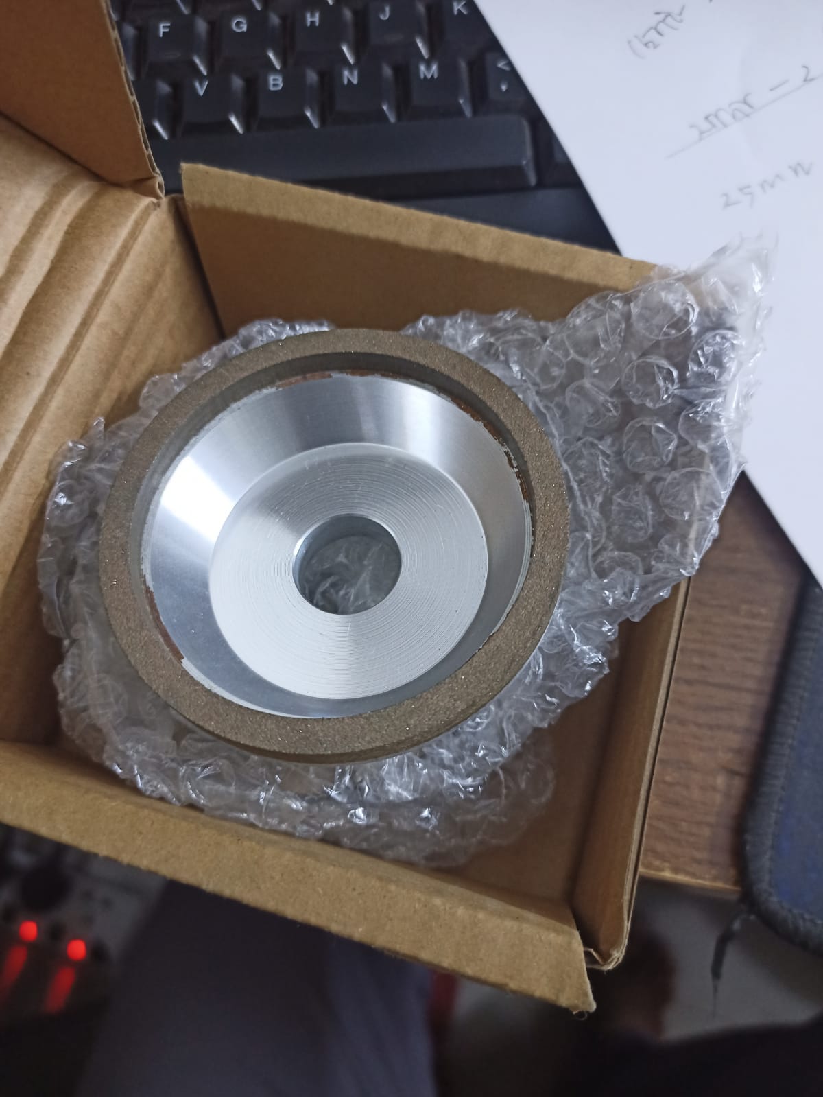 Picture of L 74.5 x T 27 x H19.5 x t6 x w5 mm Grinding diamond wheel
