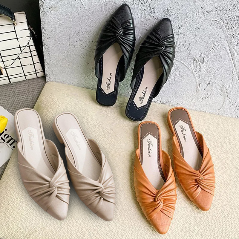 Picture of women Flat