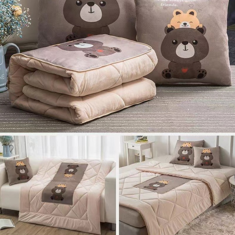 Picture of Cartoon Cushion Quilt Combo