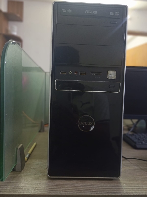 Picture of Intel® Core™ i3-4130 @ 3.40GHz (2 Cores / 4 Threads)  ➡ 4 th Generation