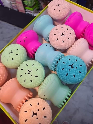 Picture of Octopus Mini Silicone Face Cleanser Massage Brush - 1PCS