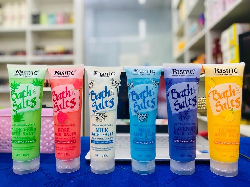 Picture of FASMC Bath Salts Body Massage Scrub (all flavours available) - 380gm