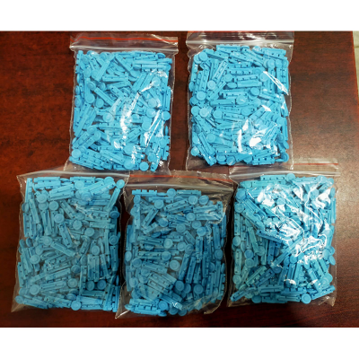 Picture of Sterile Round Blood Lancets 500pcs Twist Type 31G Painless Single Use Needles for Glucometer Pen 5 box