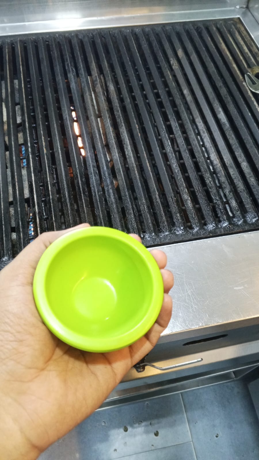 Picture of Pinch Melamine Bowl - Green