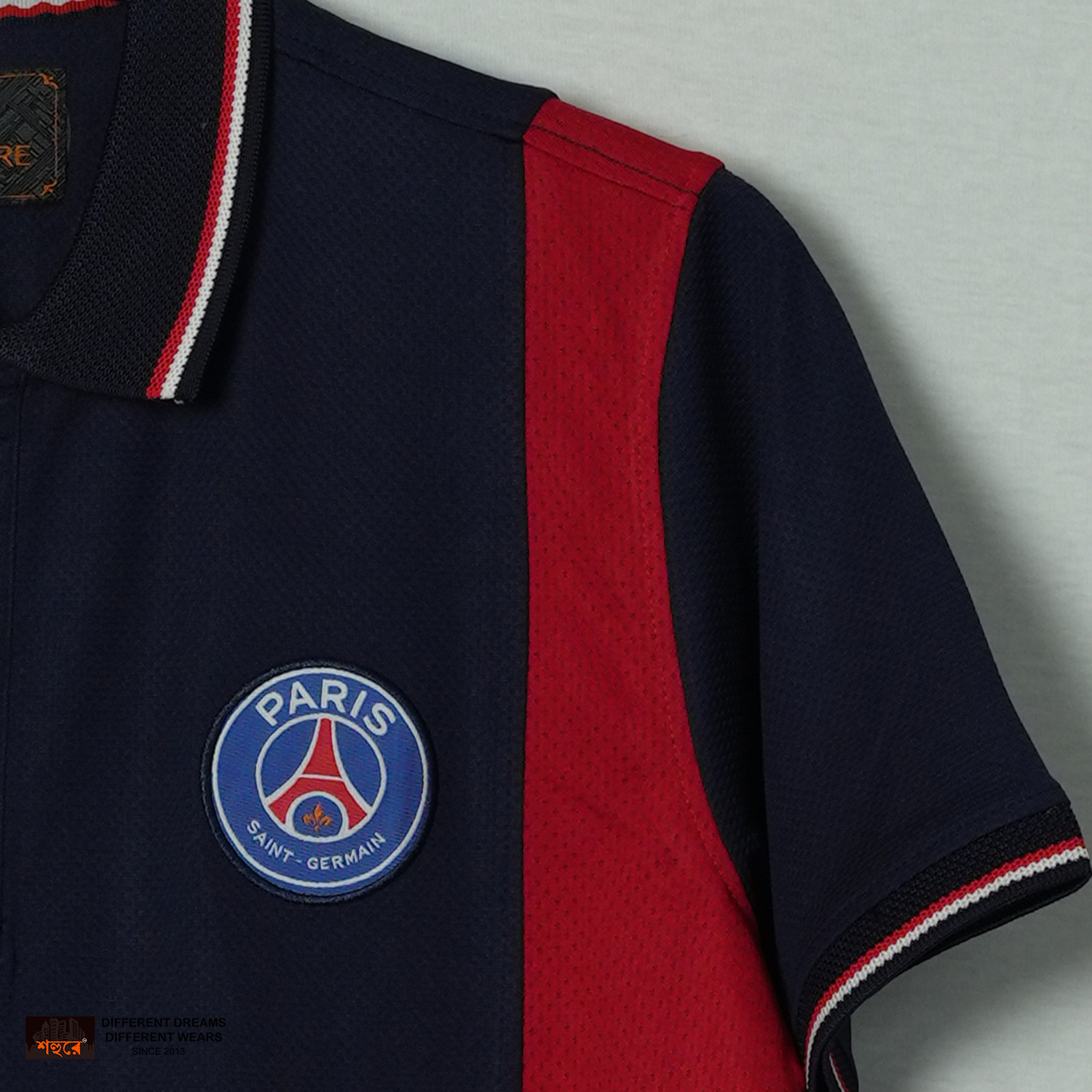 Picture of Paris Saint-Germain F.C. Short Sleeve Polo Tshirt