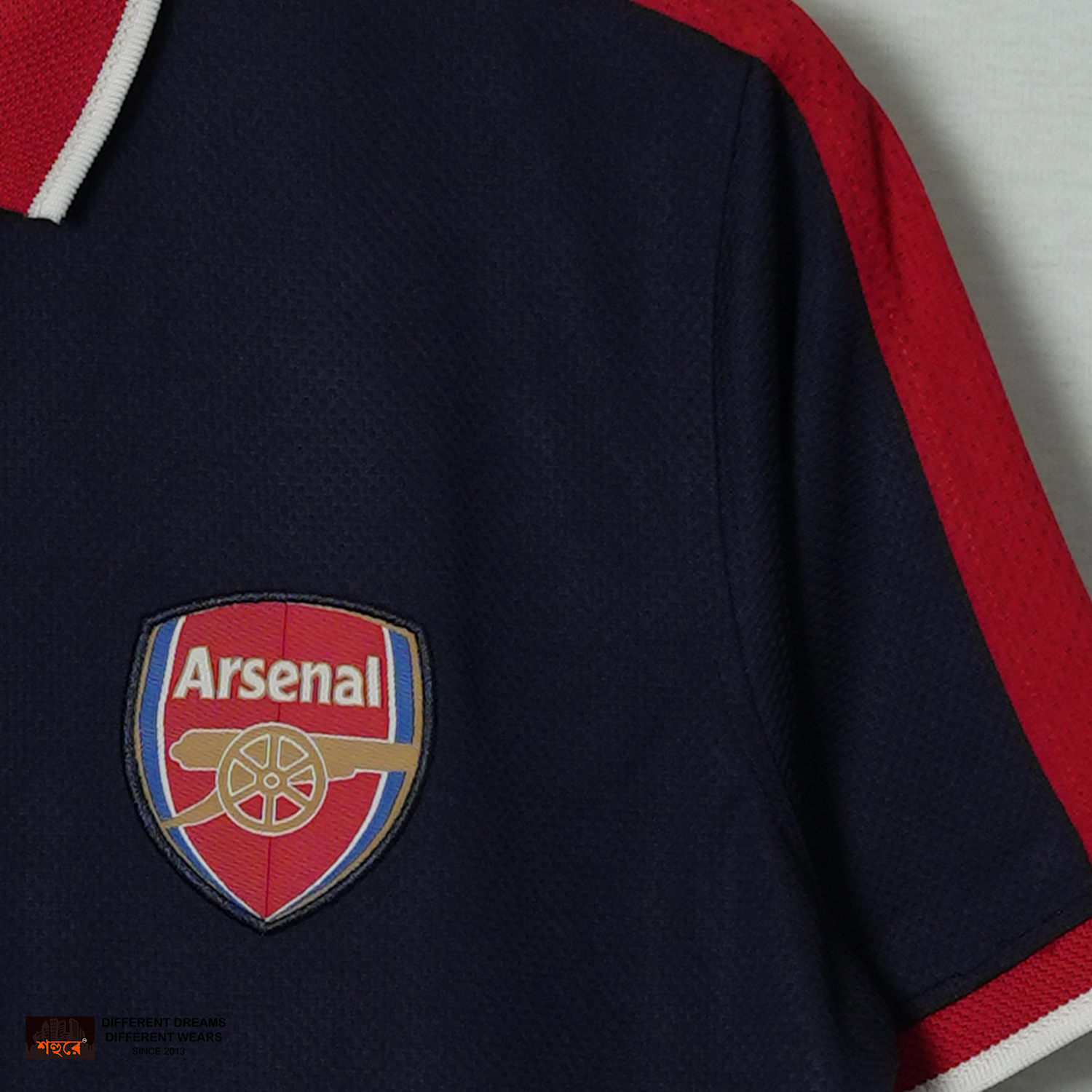 Picture of Arsenal F.C. Short Sleeve Polo Tshirt