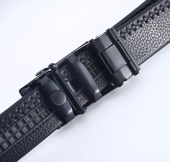 Picture of Black artificial leather auto gear belt FOR men