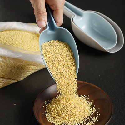 Picture of 4 Pcs set Plastic Ice Shovel For Candy Dessert Grain Flour Measuring Scoop Serving Kitchen Bar Gadgets Accessories